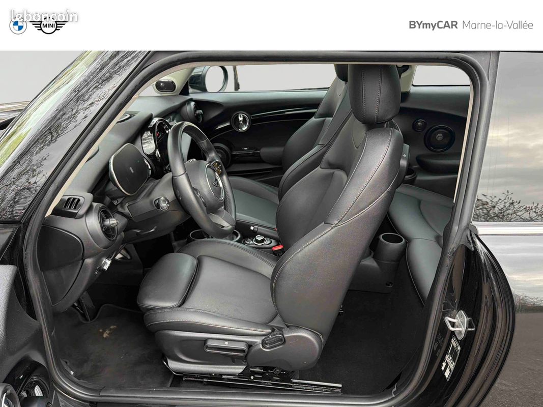 MINI Hatch 3 Portes Cooper 136 ch DKG7 Edition Premium Plus (image 30)