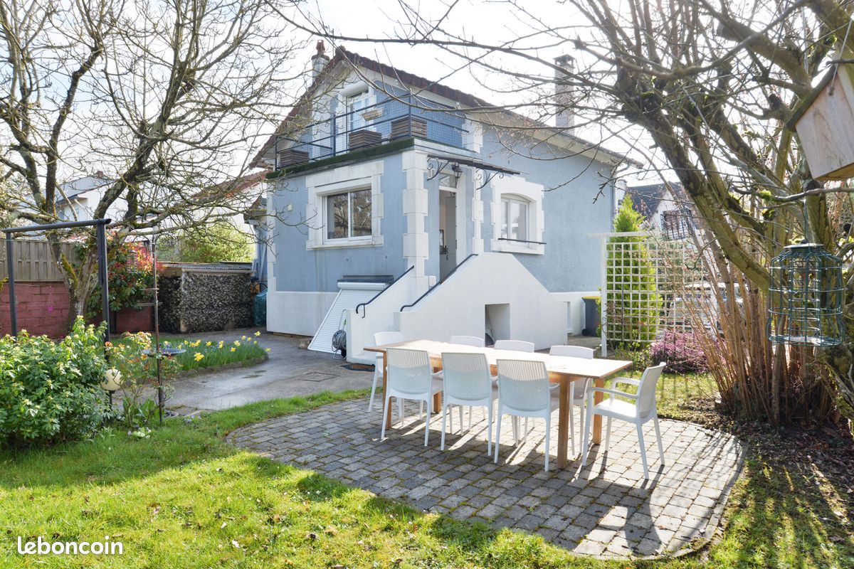 Maison 5 pièces 160 m² · à Yerres · 160 m² · 460 000 €