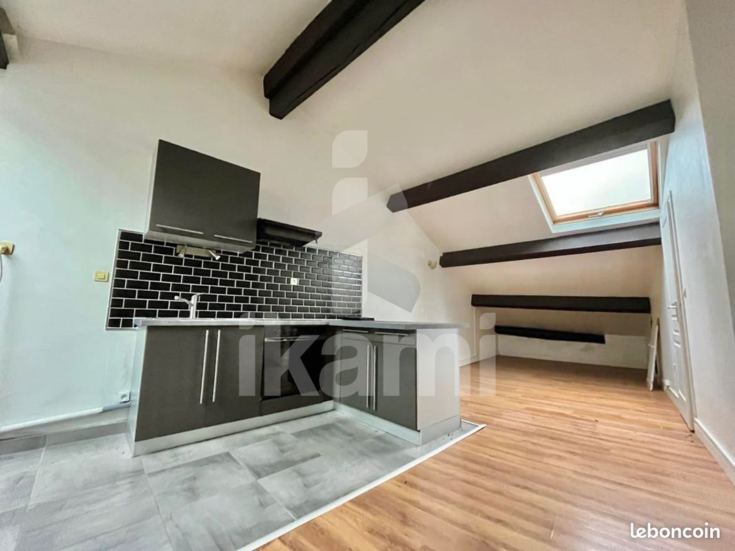 Appartement 2 pièces 33 m² · à La Buisse · 33 m² · 70 000 €