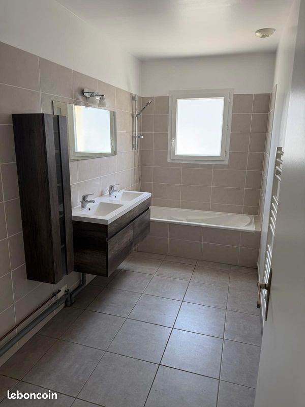 Maison 4 pièces 84 m² · à Tresses · 84 m² · 1 111 €/mois
