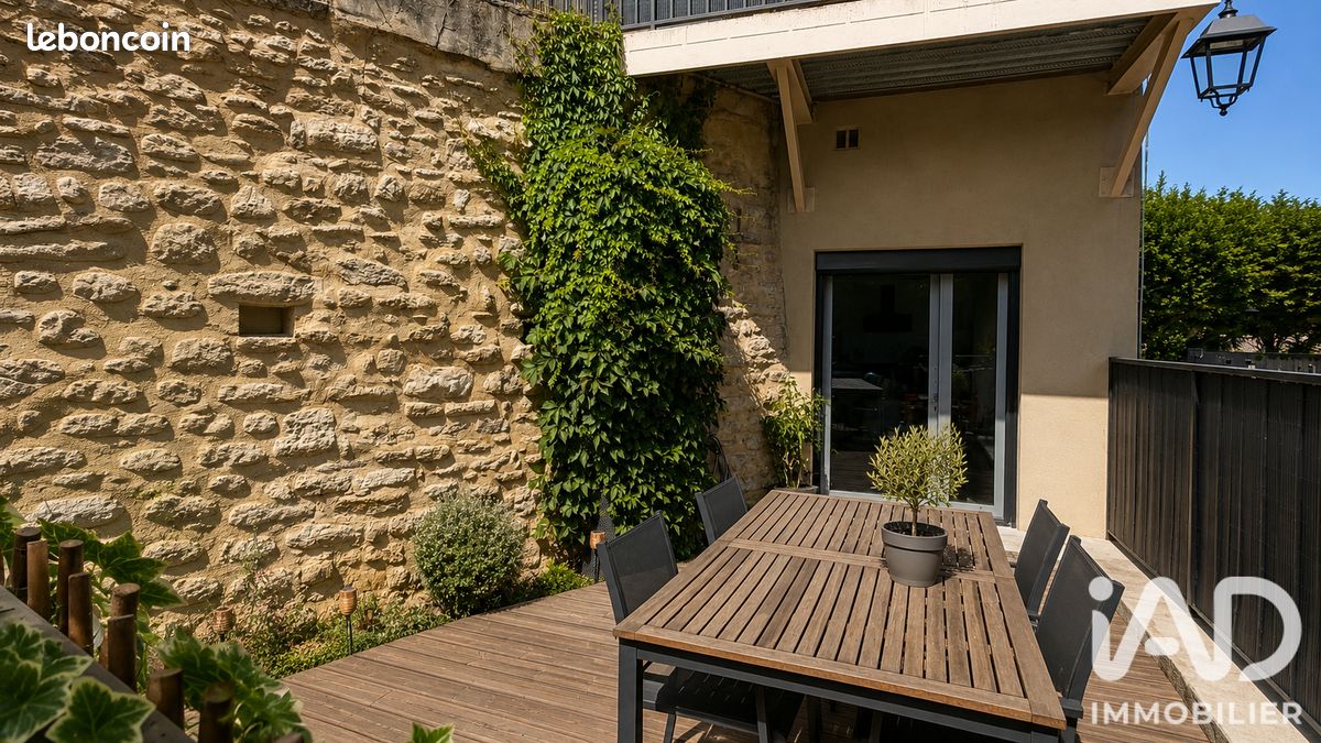 Maison 3 pièces 113 m² · à Caromb · 113 m² · 250 000 €