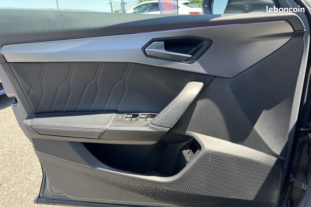 Cupra formentor 1.4 e-hybrid 245h 150 phev 12.8kwh bva (image 15)