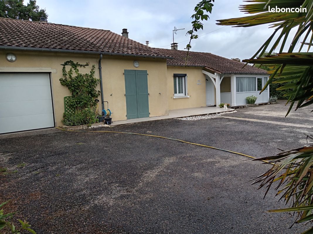 Maison 8 pièces 129 m² · à Allemans · 129 m² · 259 000 €