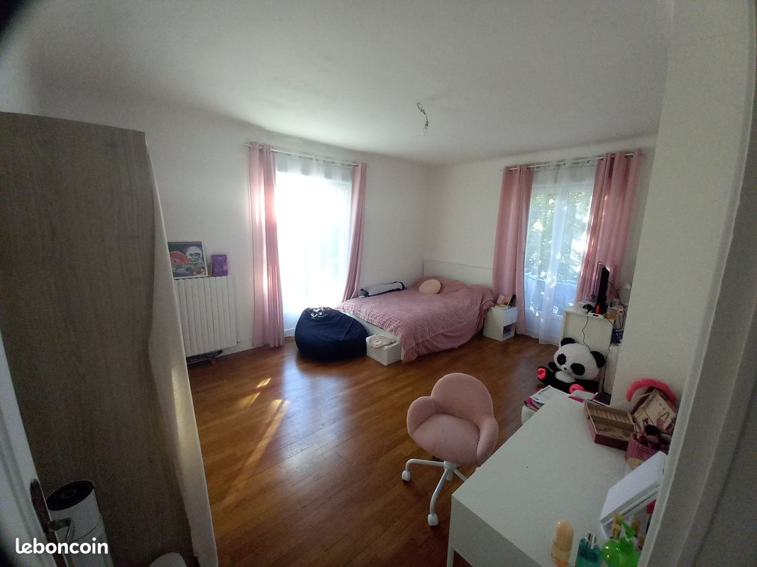 Appartement 5 pièces 119 m² · à Vitry-le-François · 118,8 m² · 135 000 €