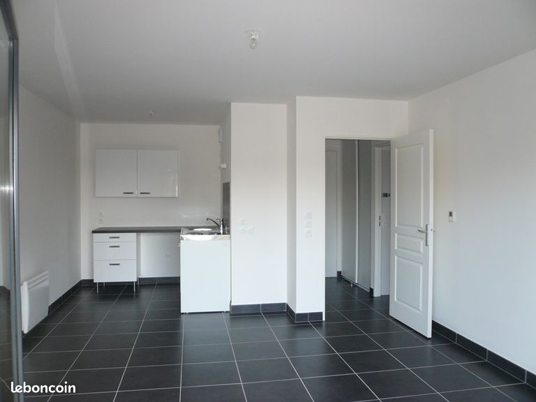 Appartement 2 pièces 42 m² · à Le Mesnil-Esnard · 42 m² · 680 €