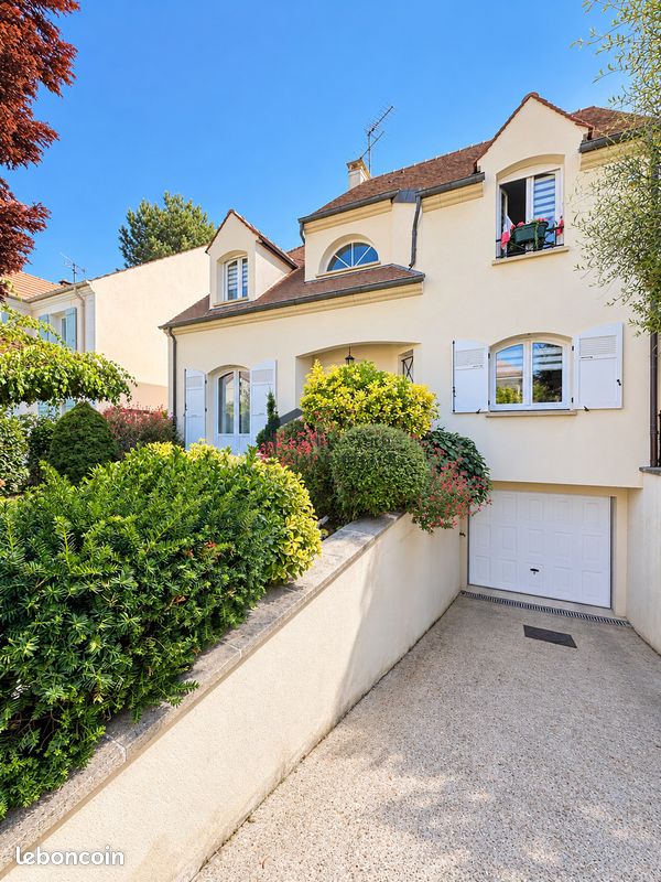Maison 6 pièces 150 m² · à Aulnay-sous-Bois · 150 m² · 658 000 €