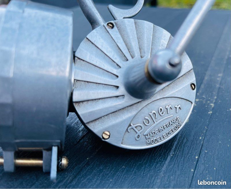 Bobine De Rechange Pour Ancien Moulinet DOPERR, Couleur Argenté - Occasion