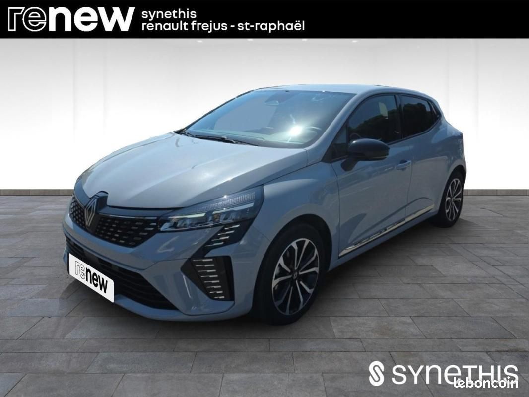 Renault Clio V E-Tech full hybrid 145 ch GSR2 Techno (image 1)