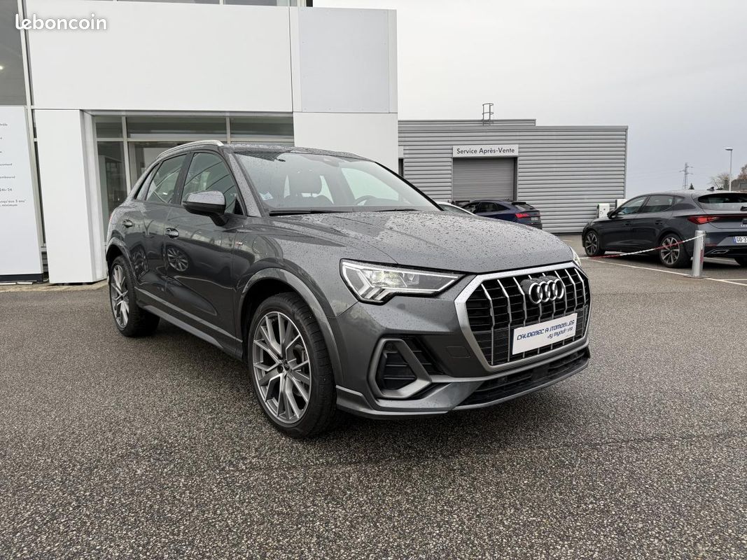 AUDI Q3 45 TFSIe 245 ch S tronic 6 S line (image 7)