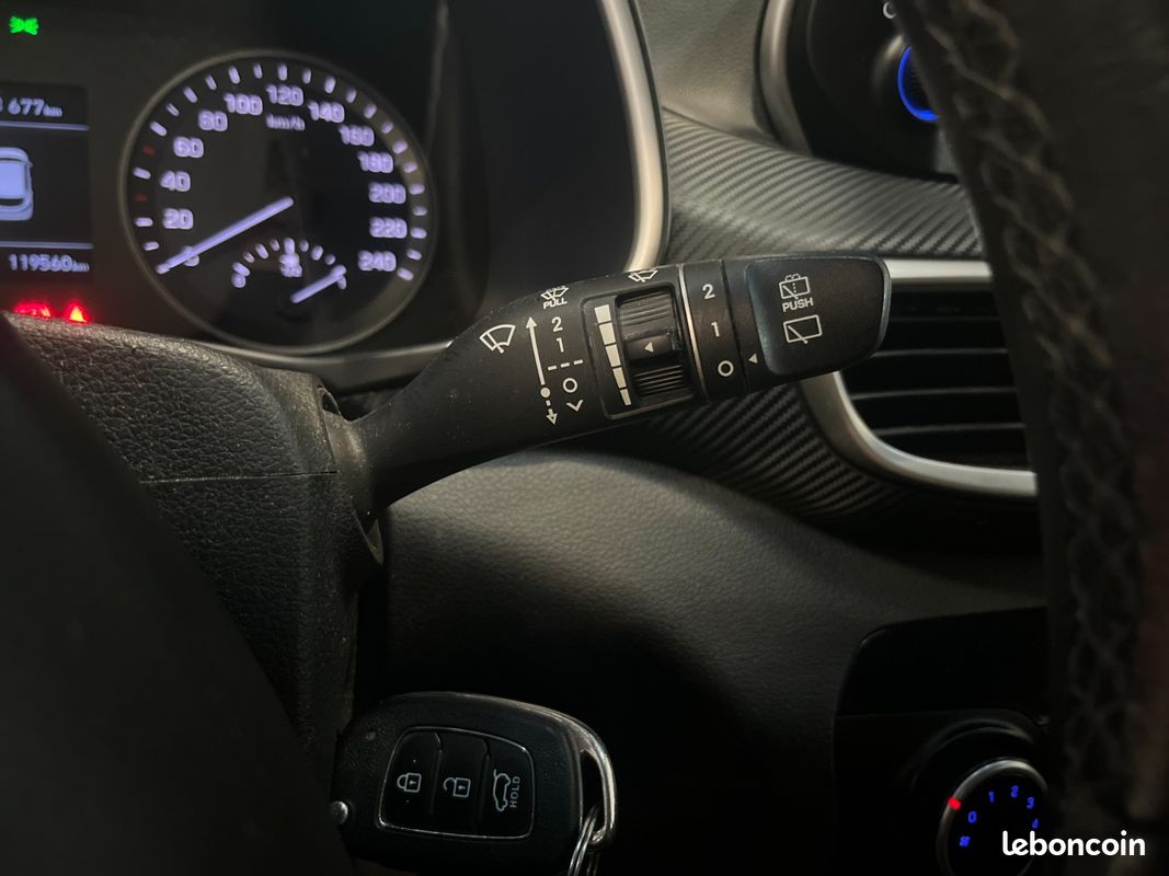 HYUNDAI TUCSON 1.6 GDi 132 Creative (image 21)