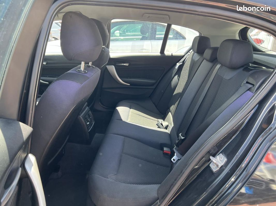 BMW SERIE 1 116d BERLINE F20 Lounge 2.0L 115CV (image 9)
