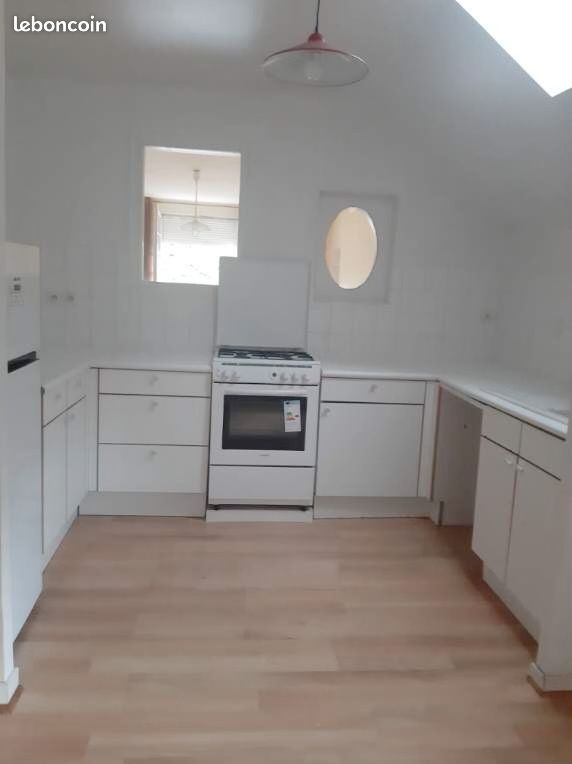 Appartement a louer chatellerault - 5 pièce(s) - 98 m2 - Surfyn