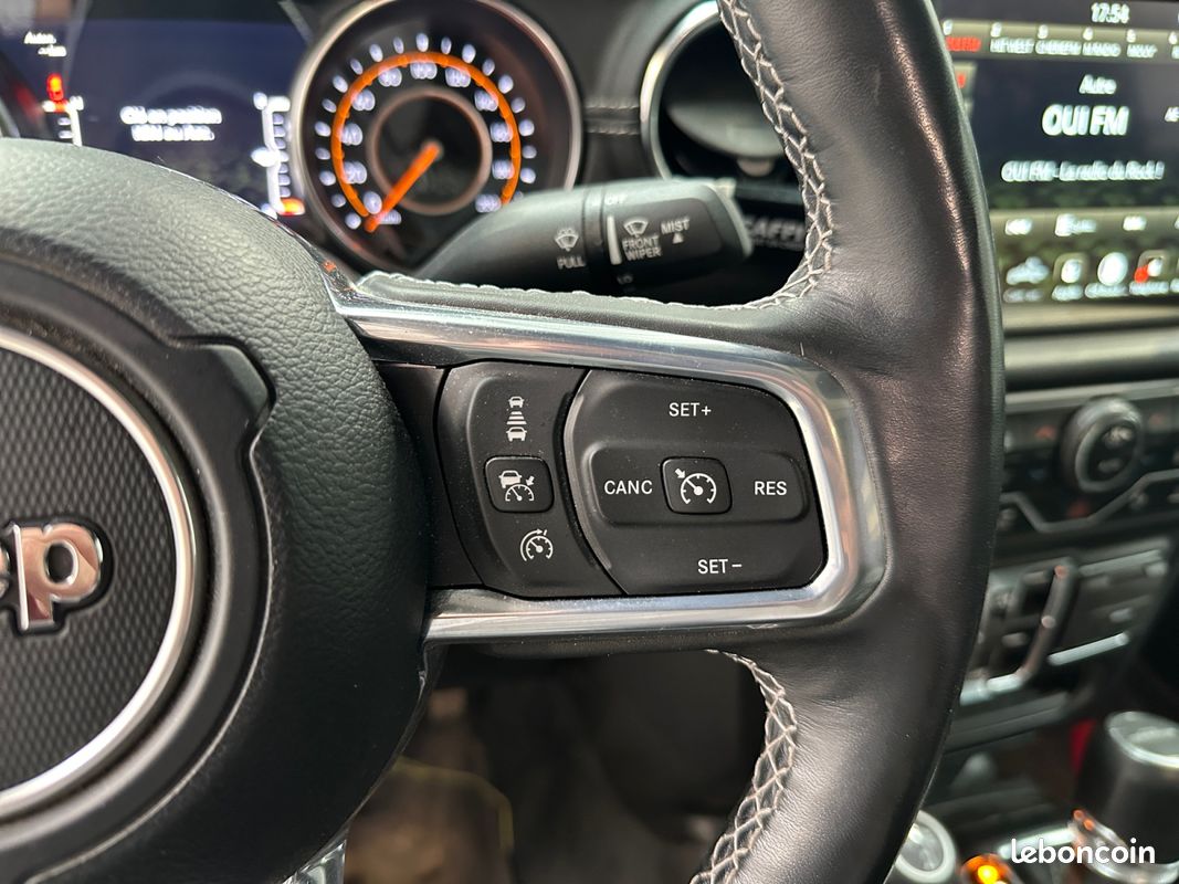JEEP GLADIATOR 3.0 V6 MULTIJET 264ch OVERLAND Hard top Regulateur adaptatif Sieges chauffant Garantie Constructeur (image 20)