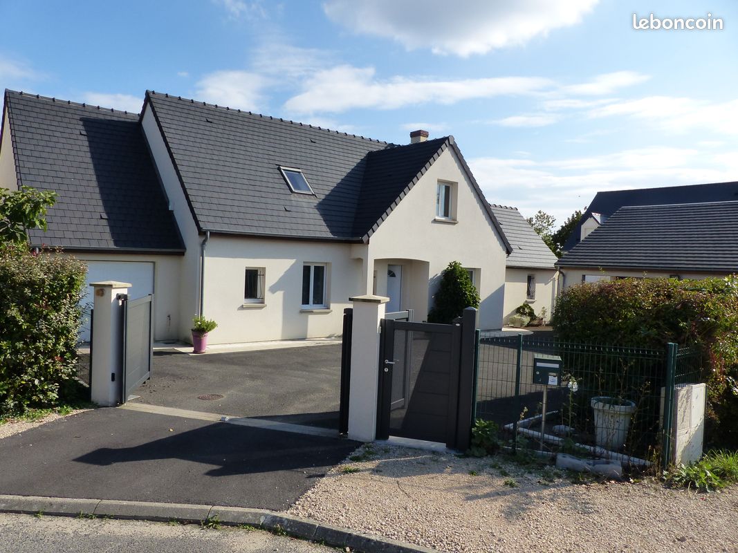 Maison 6 pièces 126 m² · à Traînou · 126 m² · 325 000 €