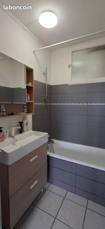 Appartement a louer sainte-foy-les-lyon - 3 pièce(s) - 65 m2 - Surfyn