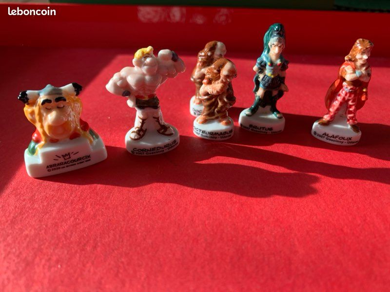 Vends fèves Uderzo Asterix (image 1)