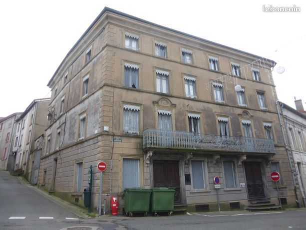 Propriété 40 pièces 1 200 m²
