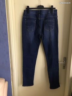 Pantalon Jean neuf magasin U neuf 44 (image 1)