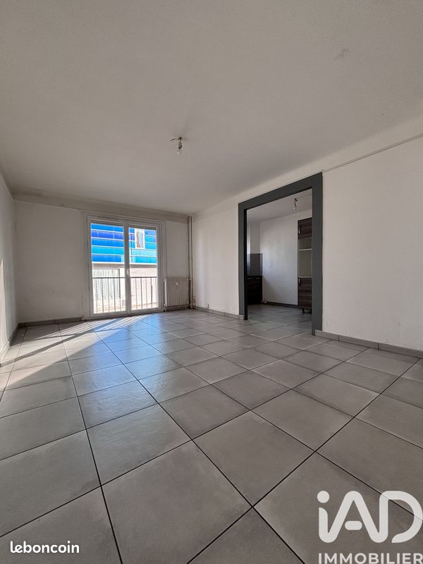 Appartement 4 pièces 94 m² (image 1)