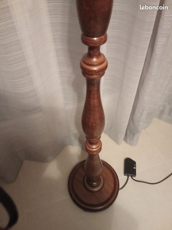 Lampadaire sur pied (image 3)