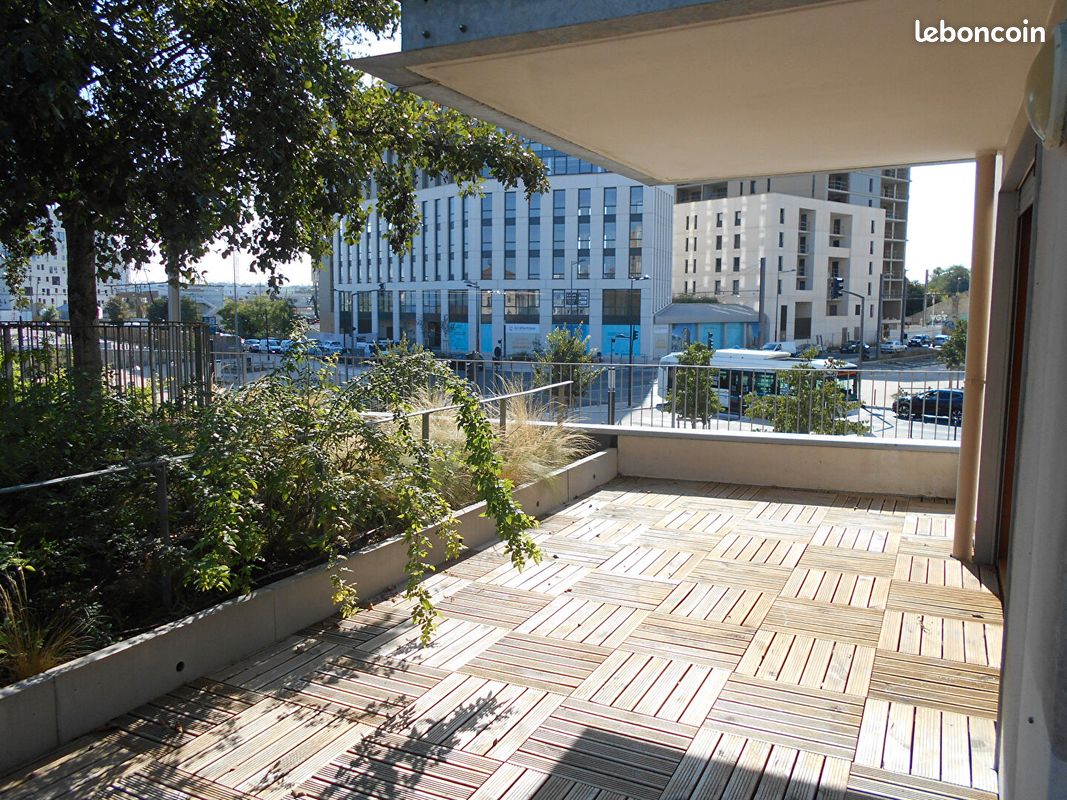 Appartement 3 pièces 74 m² · à Bordeaux · 74 m² · 956 €/mois