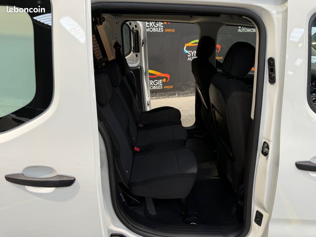 BERLINGO XL 100 CH cabine approfondie 5 places 55.958 km D'ORIGINE 15.825 ht (18.990 ttc) (image 4)