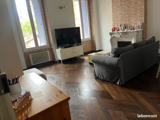 Location t3 sollies pont