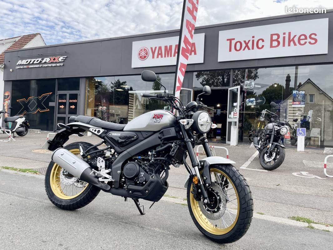 Yamaha XSR 125 Legacy (image 1)