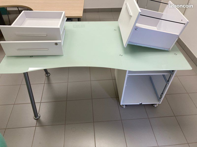 Bureau don (image 2)