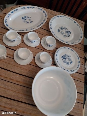 Lot De 10 Assiettes Creuses Arcopal Modele Marguerite Lot De 10 Assiettes Creuses Arcopal Modele Marguerite