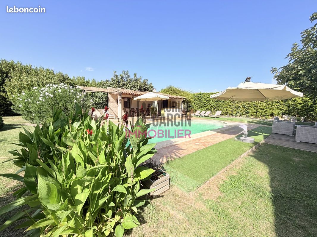 Maison 7 pièces 178 m² · à Cabannes · 178 m² · 750 000 €
