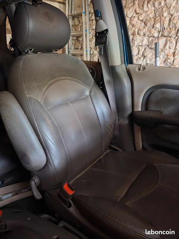 Intérieur PT cruiser (image 1)