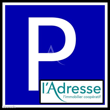 https://img.leboncoin.fr/api/v1/lbcpb1/images/93/aa/47/93aa47361d03ec5c4ce15600cd2928d21fcbc4bf.jpg?rule=ad-image