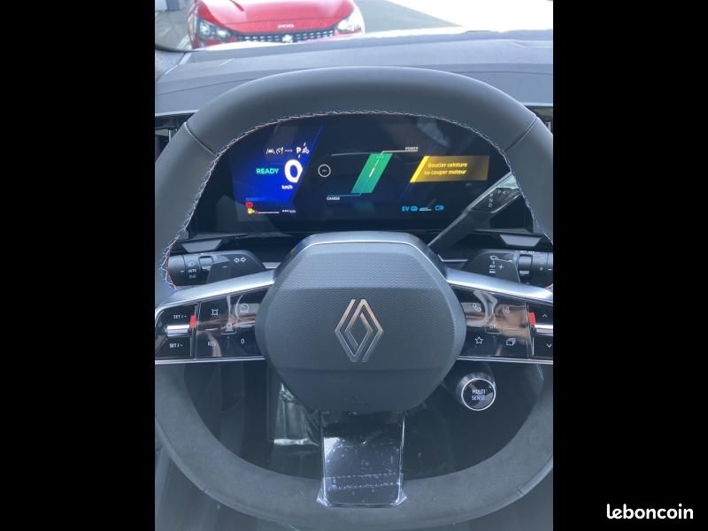 Renault Austral 1.2 E-Tech full hybrid 200ch esprit Alpine - 25 (image 19)