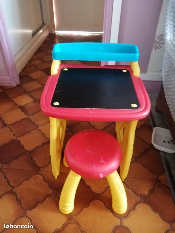 Bureau enfant (image 1)