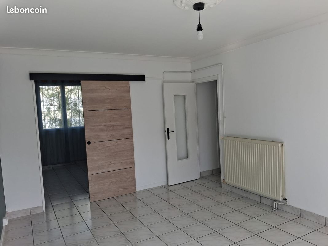 Appartement 5 pièces 71 m² · à Brest · 71 m² · 930 €/mois