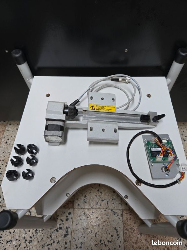 Tourne Stylos IS200 GRAVOTECH/GRAVOGRAPH (image 1)