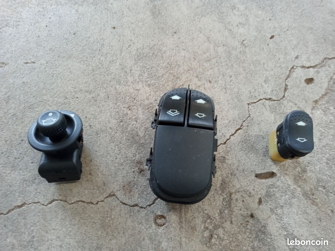 Interrupteur De Lève-vitre Avant Gauche Pour Ford Focus 1 - Référence 1091483, Occasion