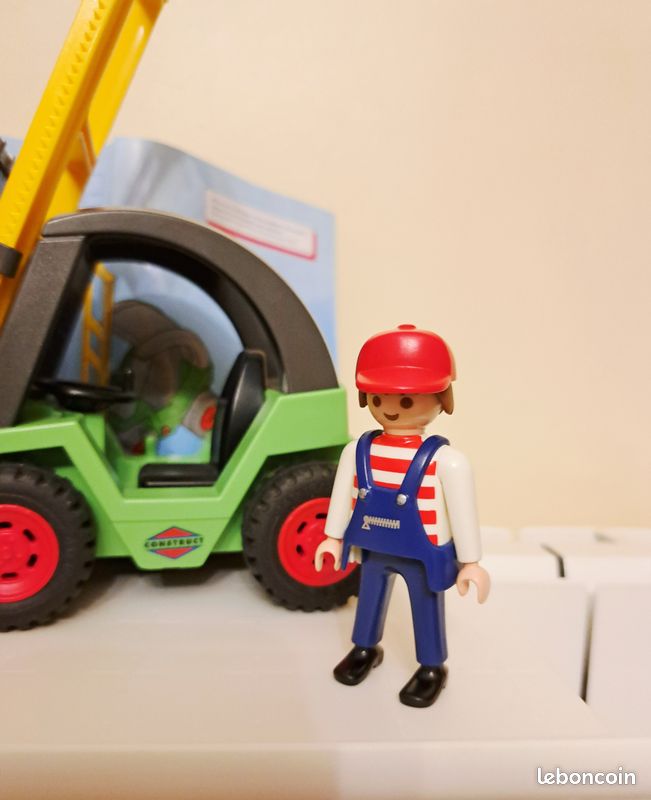 Playmobil Chantier N°3003 - Chariot élévateur - 1998 - TBE - Jeux & Jouets Playmobil Chantier N°3003 - Chariot élévateur - 1998 - TBE - Jeux & Jouets