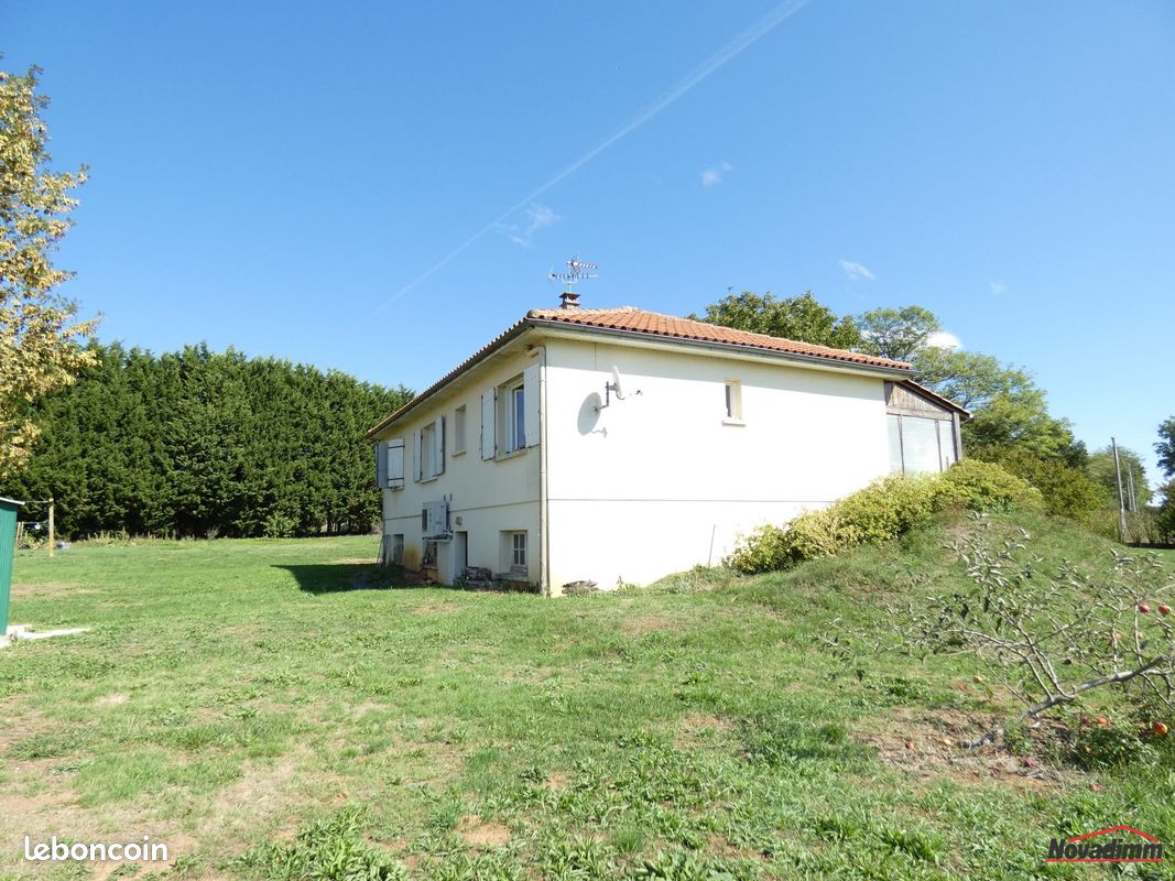 Maison 5 pièces 104 m² - Saint-Claud 16450 (image principale 4)