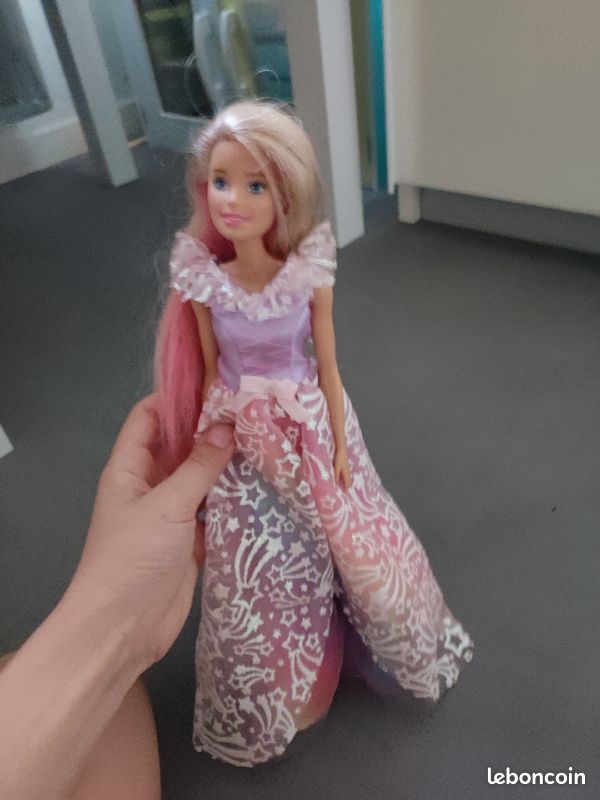 Barbie (image 2)