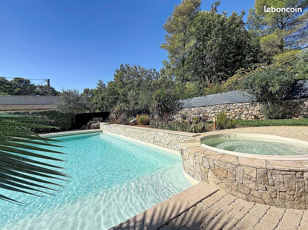 Maison 7 pièces 184 m² · à Draguignan · 184 m² · 679 000 €