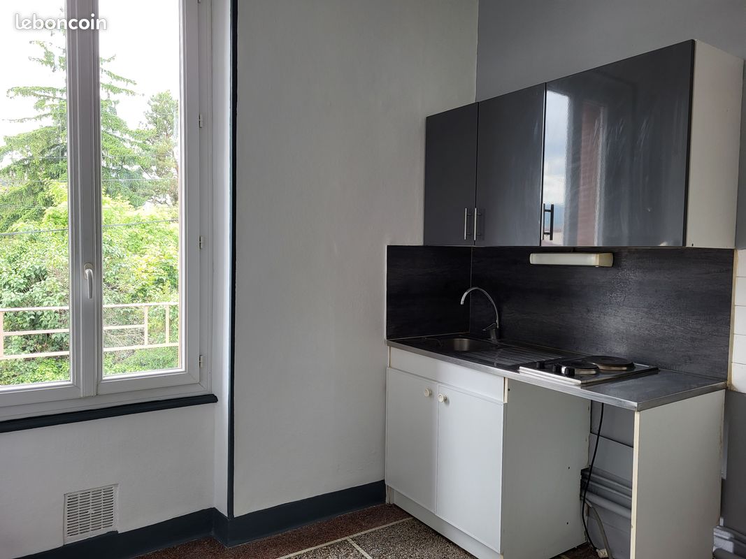 Appartement 2 pièces 25 m² · à Clermont-Ferrand · 25 m² · 410 €/mois