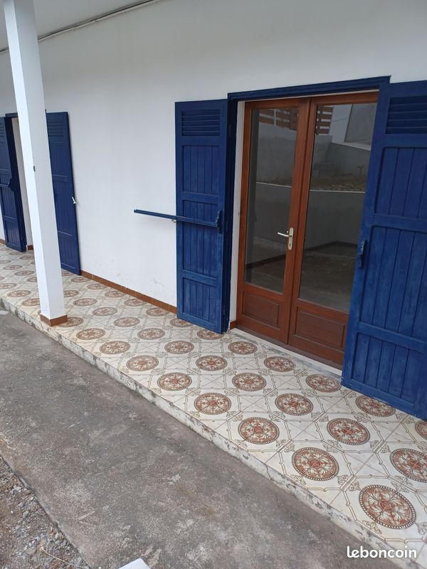 Maison 3 pièces 75 m² · à Saint-Louis · 75 m² · 700 €/mois