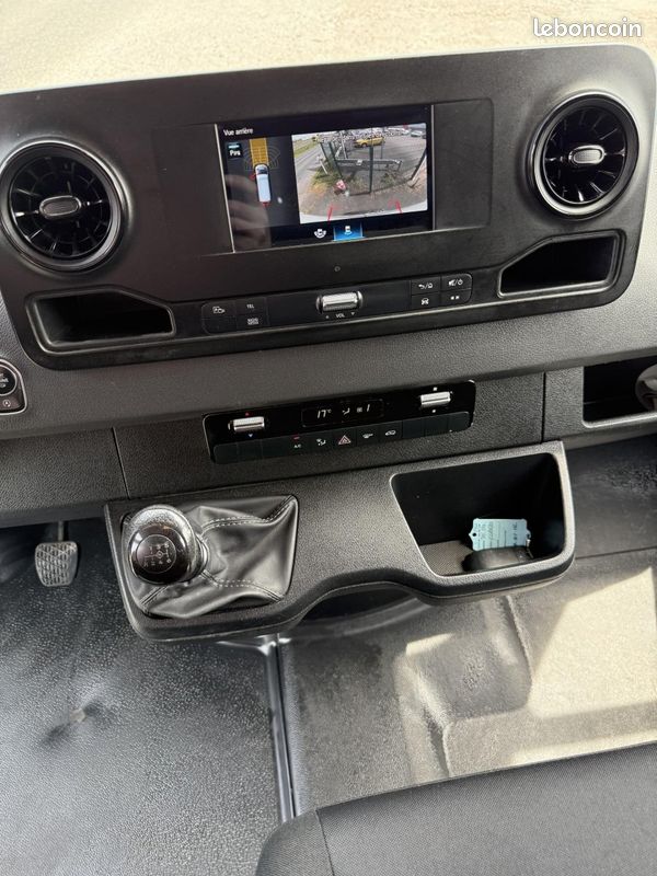 Mercedes Sprinter (3) 315 CDI 37s L2H2/ 2023 / 23.500eHT (image 9)