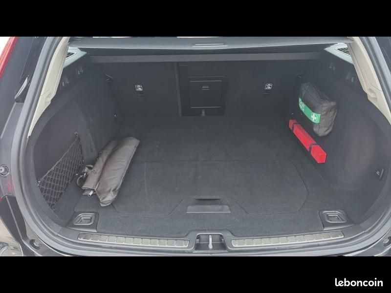 Volvo V60 B4 197ch Plus Style Dark DCT 7 (image 7)
