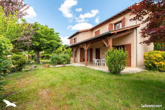 Maison 6 pièces 179 m²