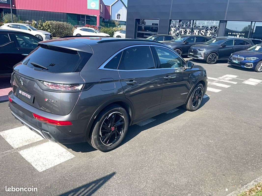 DS DS7 Crossback Hybride 300 E-Tense EAT8 4x4 Performance Line (image 4)