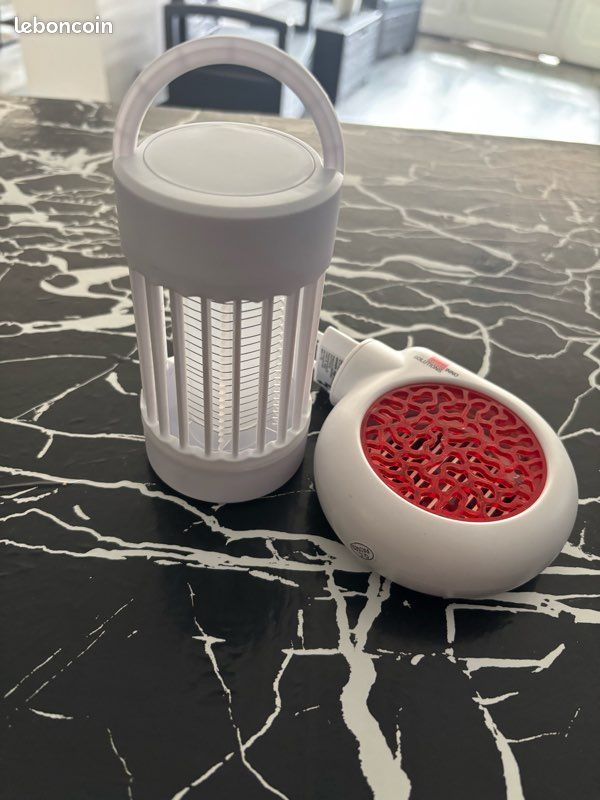 Lot de 2 anti-moustiques – SWISSINNO + lampe portable (image 2)