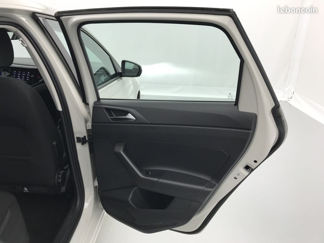 VOLKSWAGEN Polo 1.0 TSI 95 S&S BVM5 Life Business (image 30)